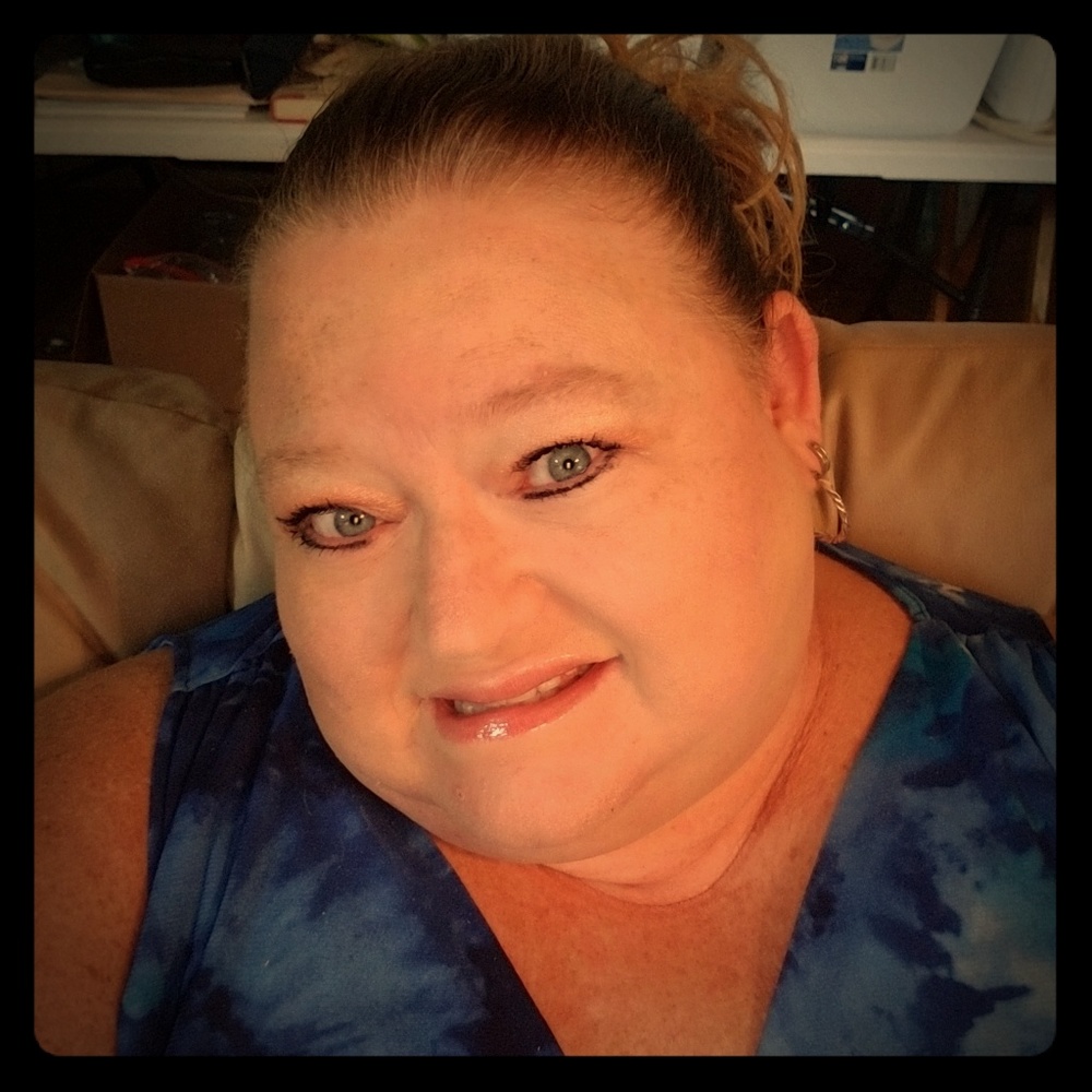 Meet your Posher, Alesha